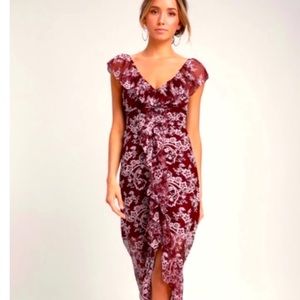 WAYF Marie Floral Lace Ruffled Maxi Dress Size XS (brand new)